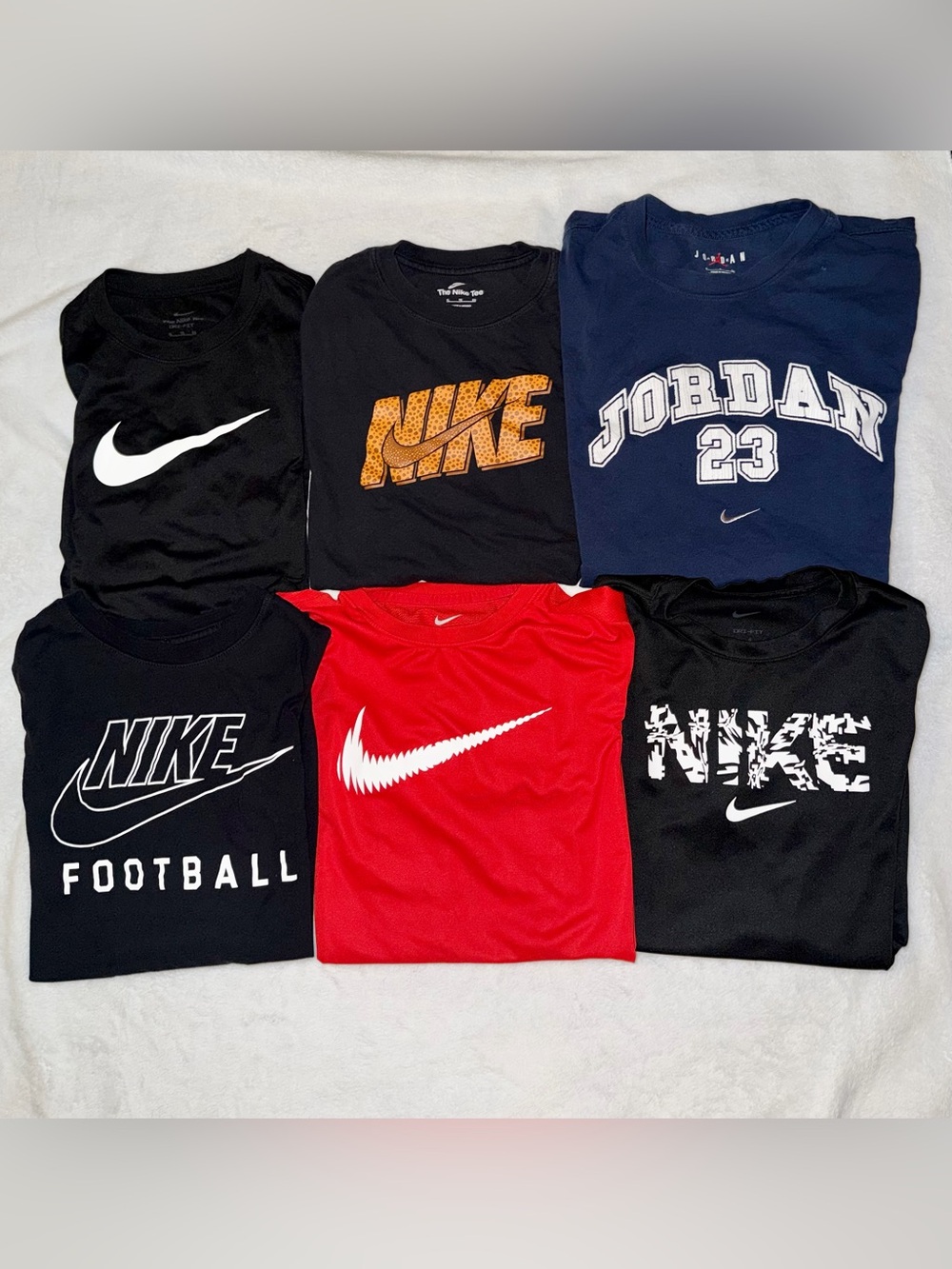 Nike & Jordan Big Kids' Size L+, XL and Men’s Small Short-Sleeve Tee Bundle Set-